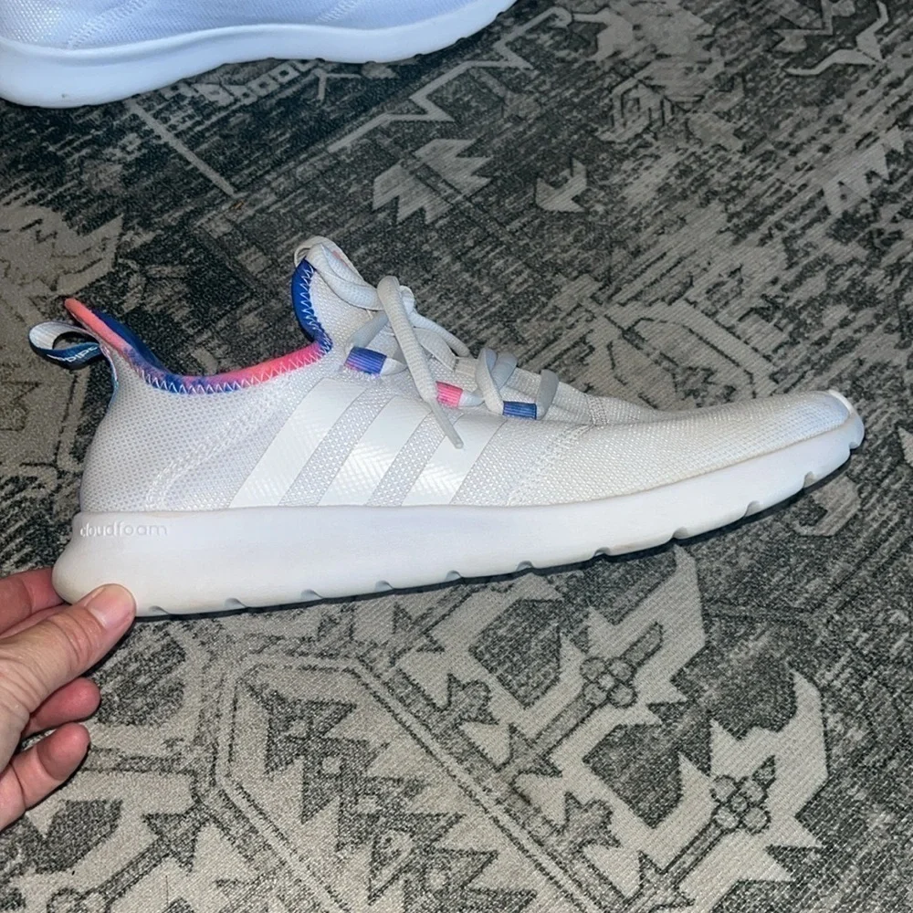Adidas women’s CLOUDFOAM PURE 2.0 WHITE ACID RED size 9.5